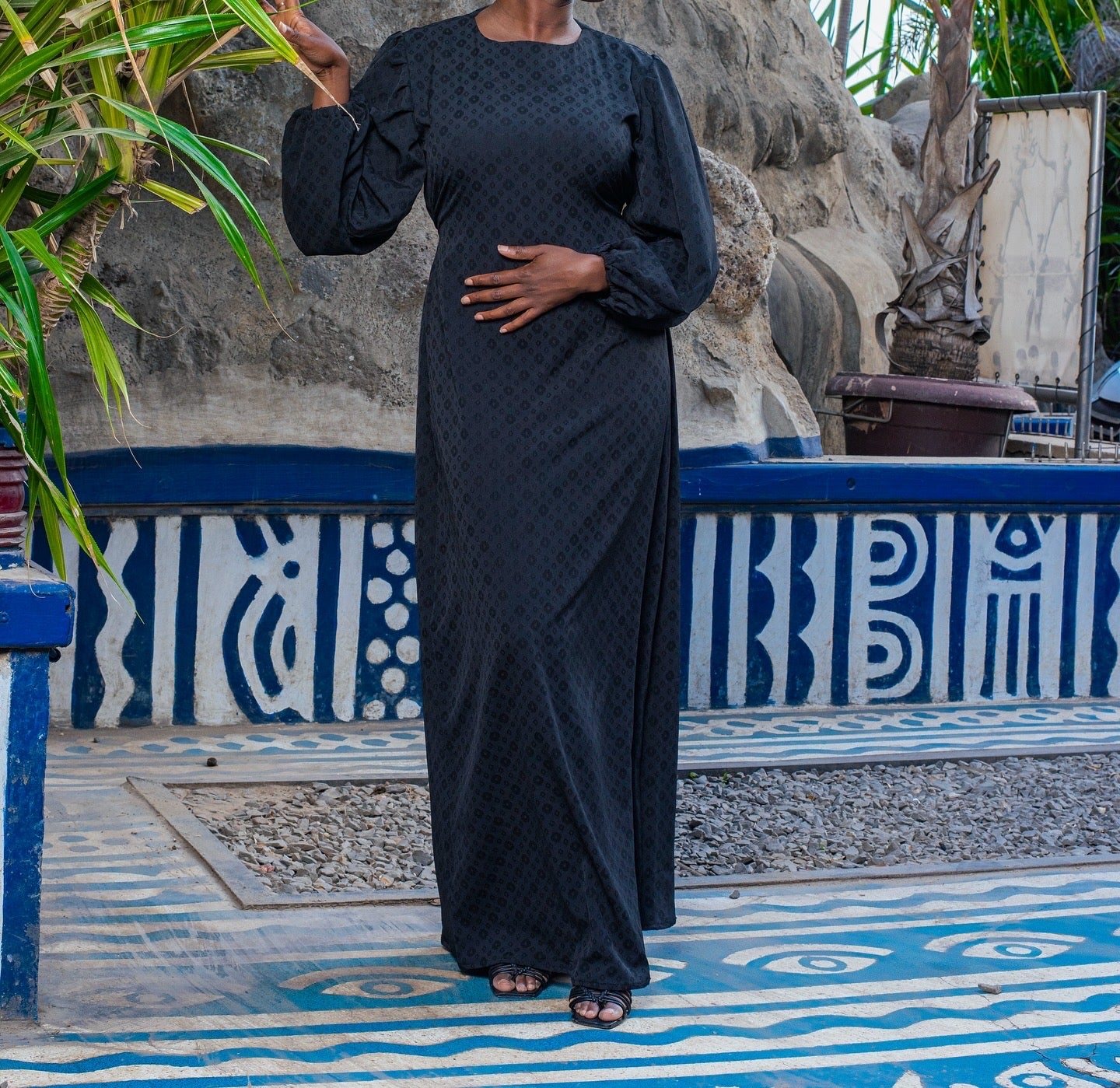 Robe Noir AW'CO
