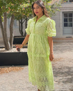 Robes brodées
